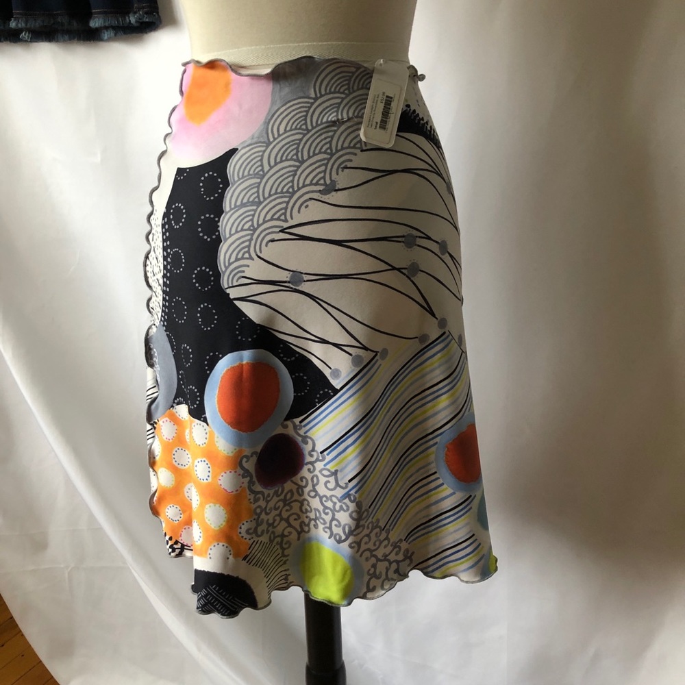 Haystacks NWT Sz S modern art Skirt NWT - Picture 6 of 9